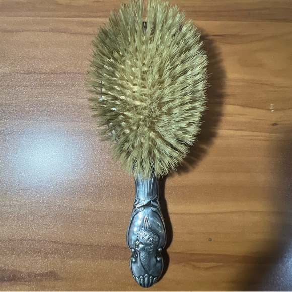 Antique Victorian Edwardian Sterling Silver Hairbrush Cherubs Angels Repousse main image 4